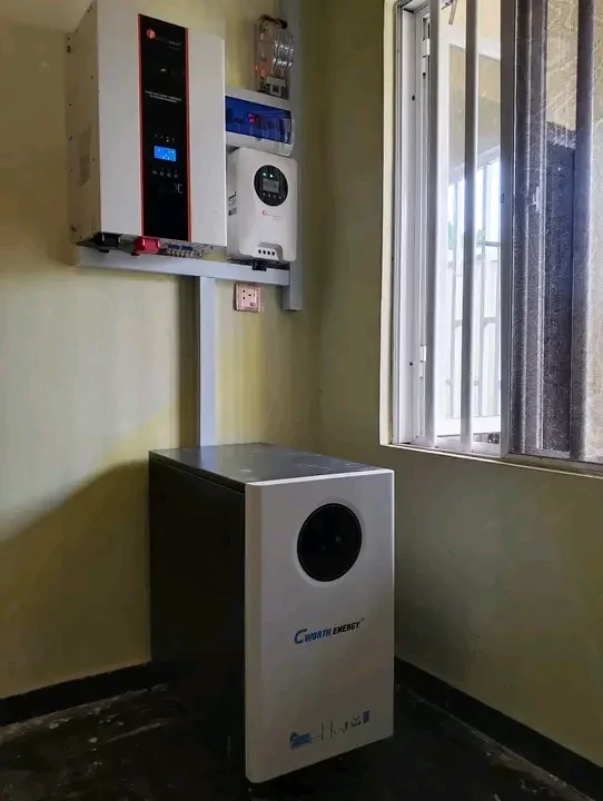 Hybrid Inverter & Battery Setup