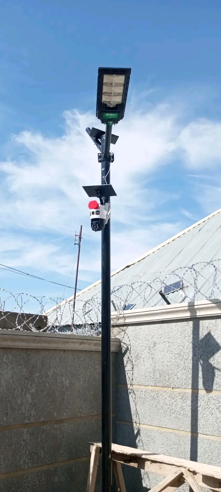 Perimeter Camera Pole